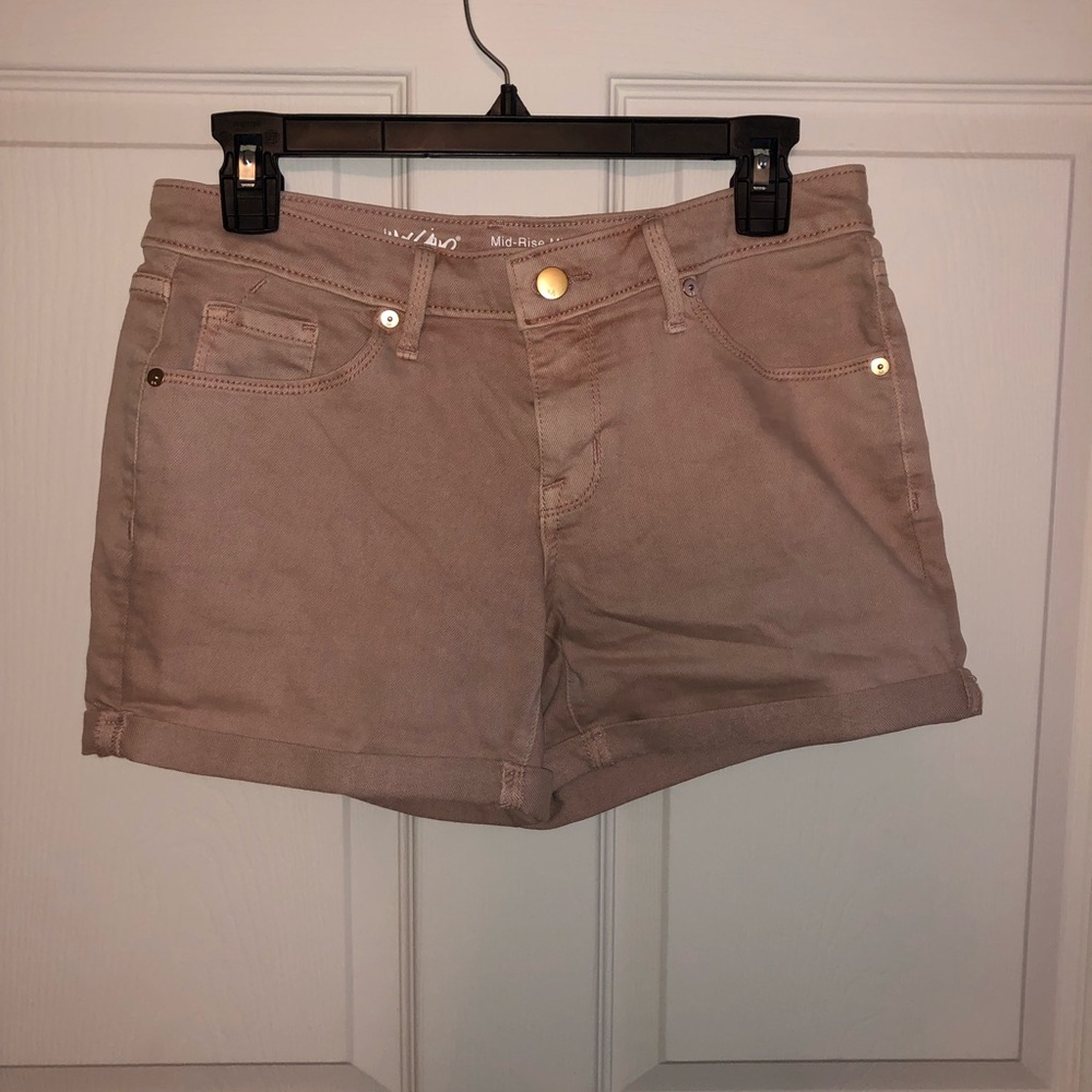 Light pink jean shorts